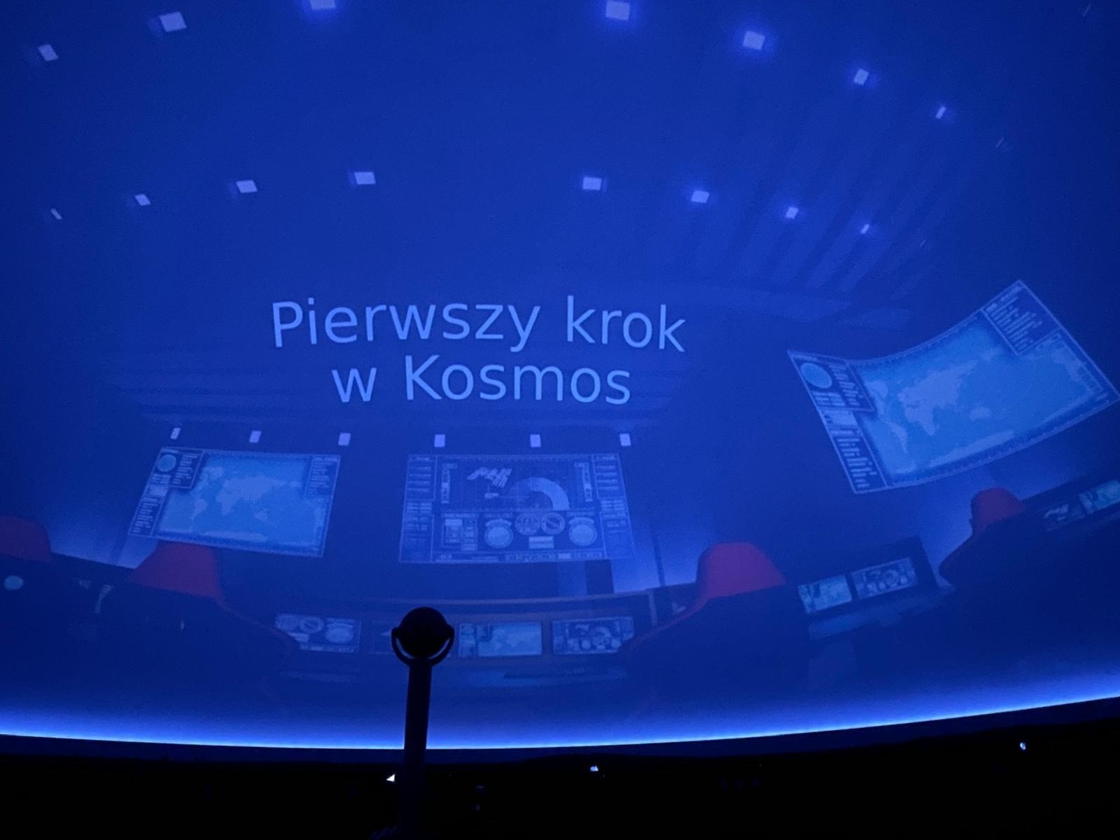 Zdjęcie w galerii na portalu naszraciborz.pl: Pierwszy krok w Kosmos – trzecioklasiści z SP nr 4 w Raciborzu odkrywają tajemnice Wszechświata wiadomości z regionu