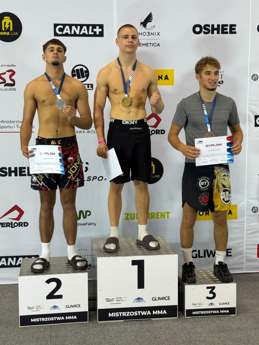 Zdjęcie w galerii na portalu naszraciborz.pl: Łamator Racibórz z medalem Mistrzostw MMA. Olivier Posmyk wicemistrzem Polski wiadomości z regionu
