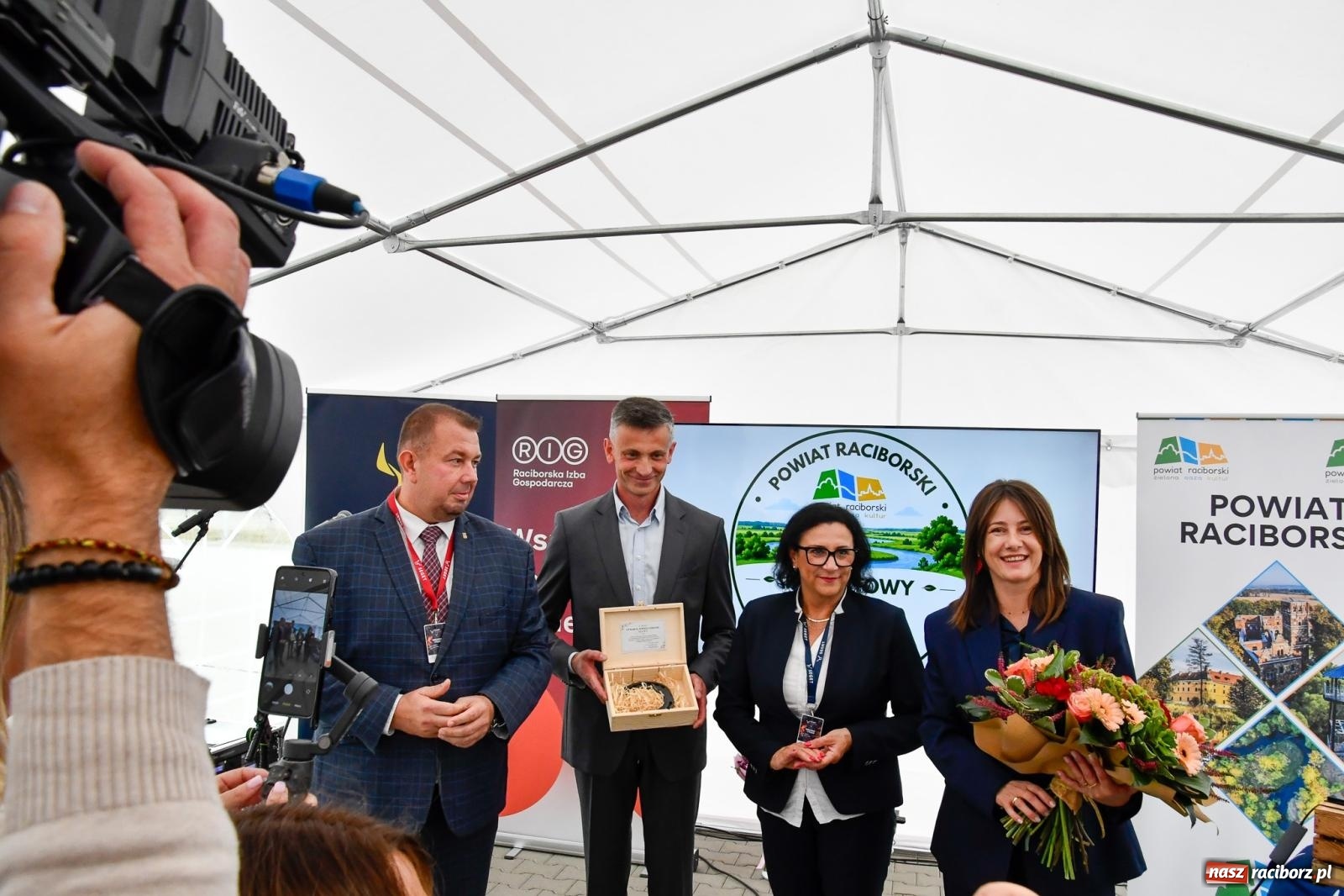 Zdjęcie w galerii na portalu naszraciborz.pl: SEGET inwestuje i otwiera nowy zakład w Raciborzu. Rodzinna firma z Lubomi chce rozwijać markę poza Śląskiem wiadomości z regionu