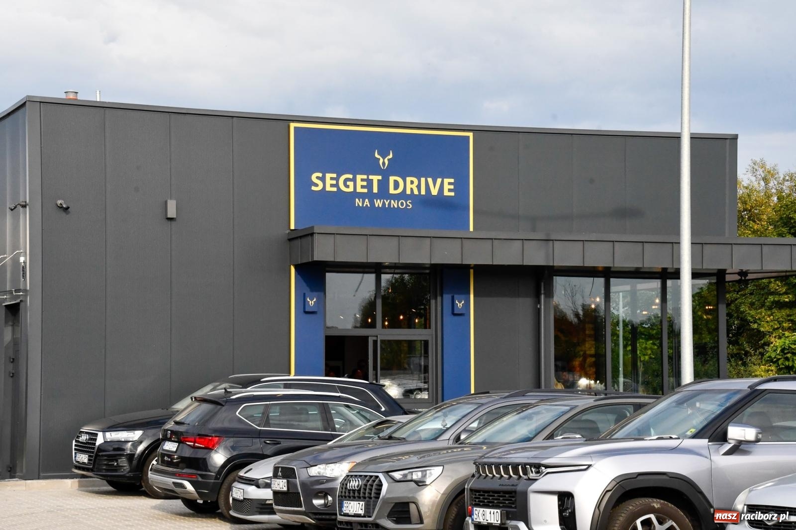Zdjęcie w galerii na portalu naszraciborz.pl: SEGET inwestuje i otwiera nowy zakład w Raciborzu. Rodzinna firma z Lubomi chce rozwijać markę poza Śląskiem wiadomości z regionu
