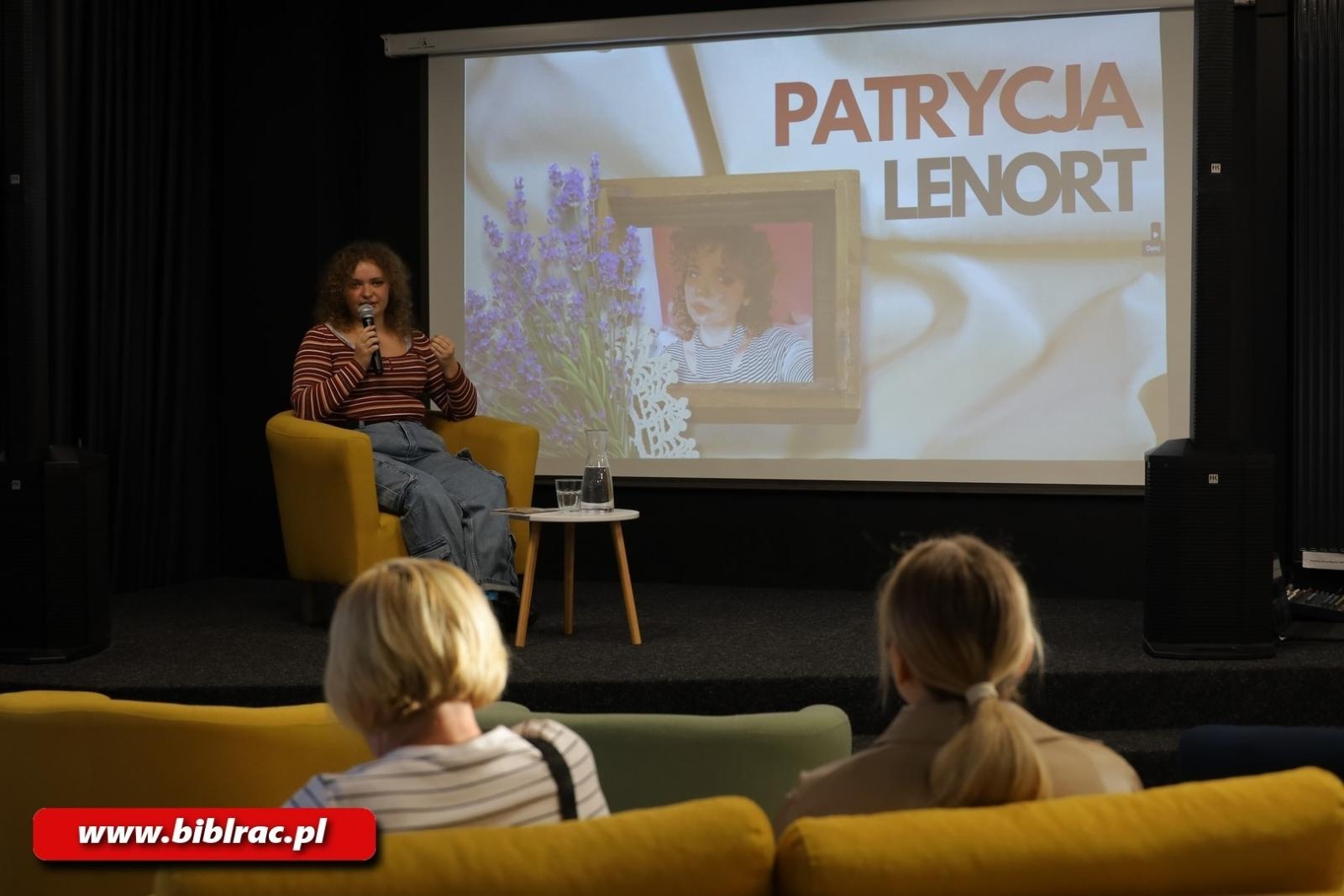 Zdjęcie w galerii na portalu naszraciborz.pl: Spotkanie z Patrycją Lenort na Stacji Młodych wiadomości z regionu