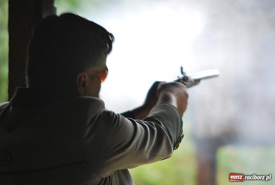 Zdjęcie w galerii na portalu naszraciborz.pl: Cieśliński strzelał same dychy wiadomości z regionu