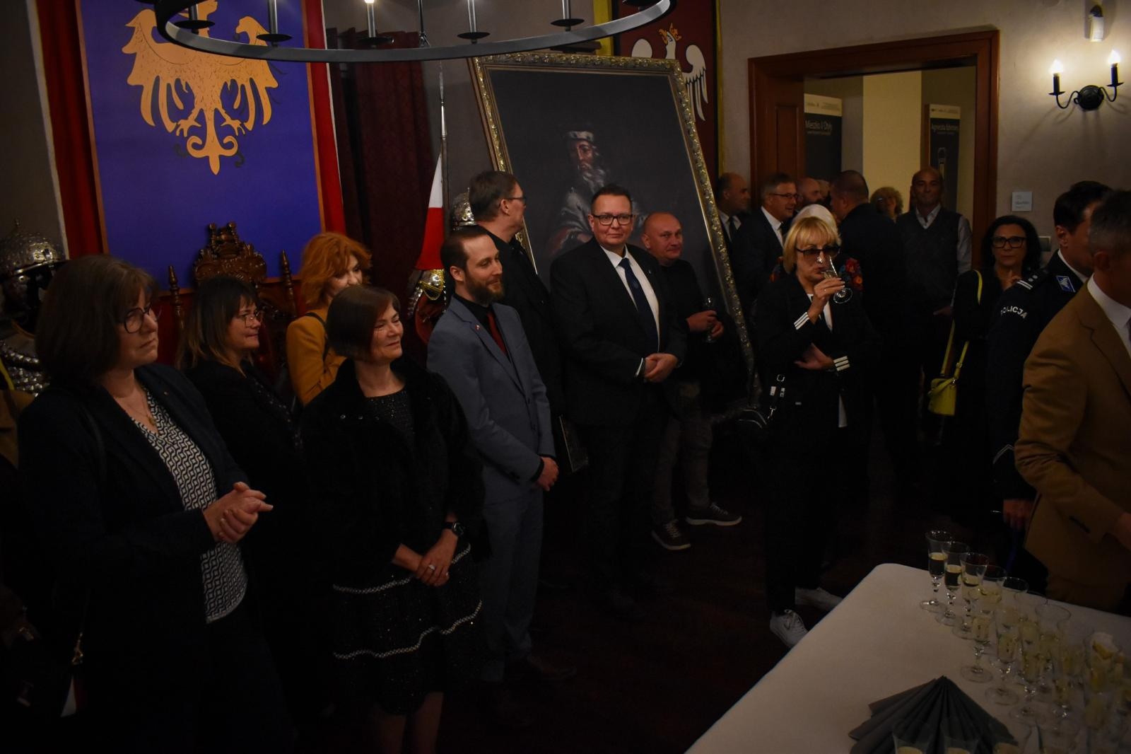 Zdjęcie w galerii na portalu naszraciborz.pl: 25 lat partnerstwa powiatów. Uroczystość na Zamku Piastowskim wiadomości z regionu