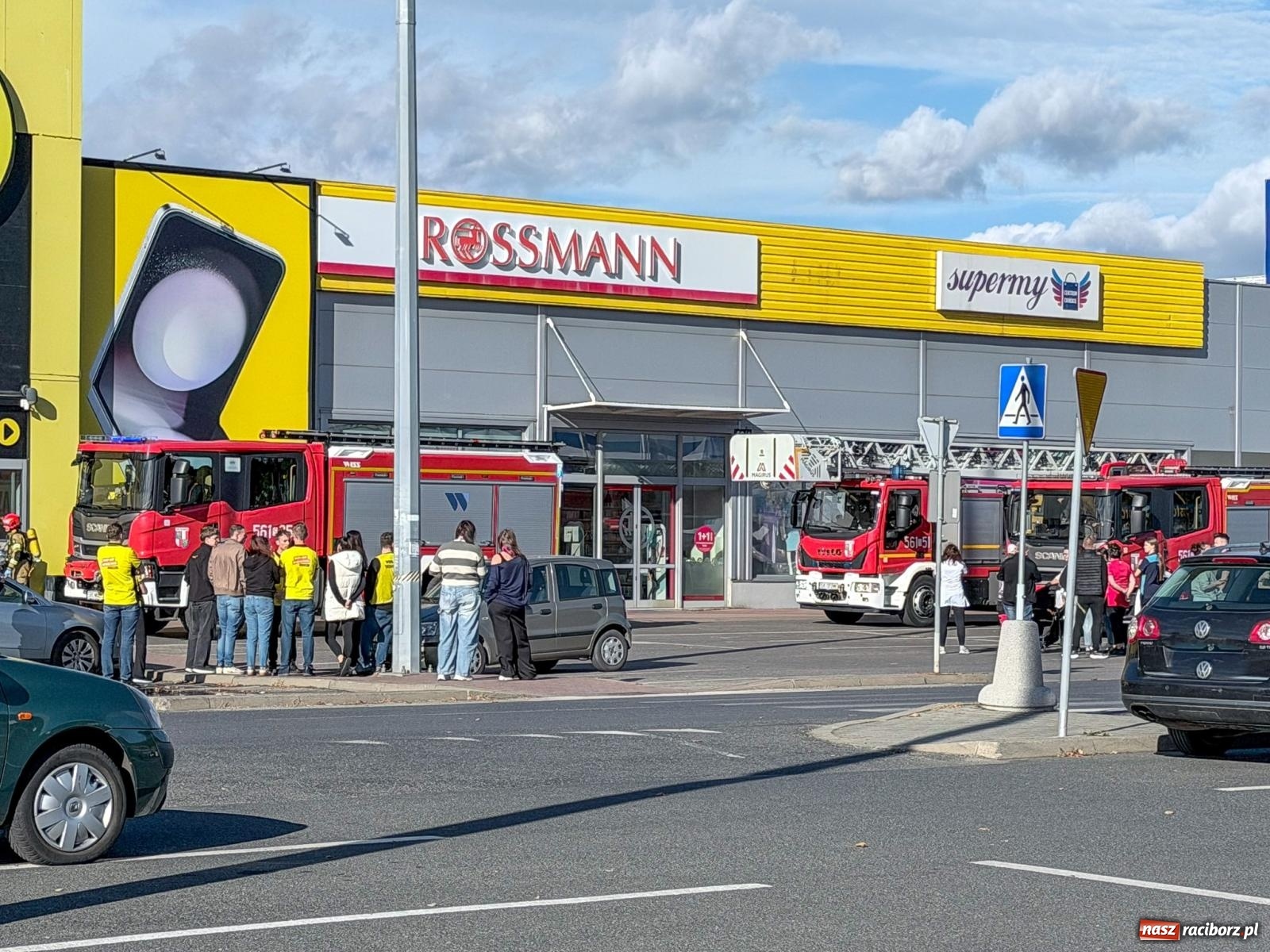 Zdjęcie w galerii na portalu naszraciborz.pl: Interwencje strażaków w Raciborzu i Krzyżanowicach. Dwie osoby wymagały pomocy wiadomości z regionu