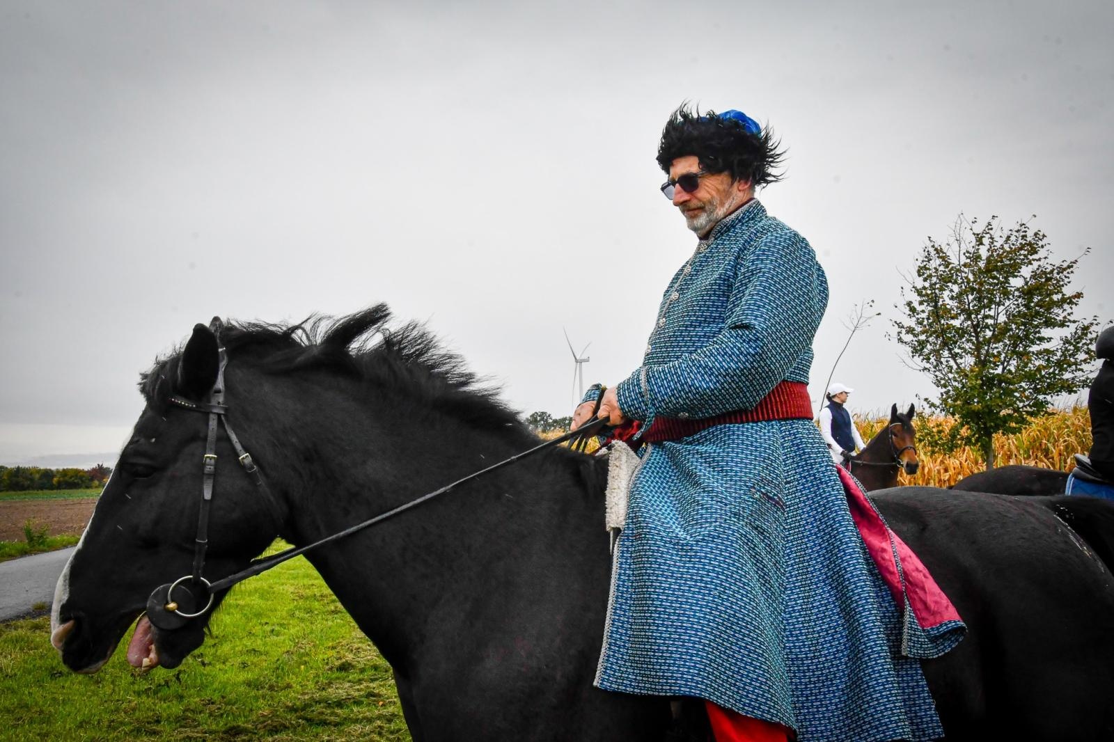 Zdjęcie w galerii na portalu naszraciborz.pl: Natalia Rzerzacz zwyciężczynią pogoni za lisem podczas hubertusa w Żerdzinach [FOTO i WIDEO] wiadomości z regionu