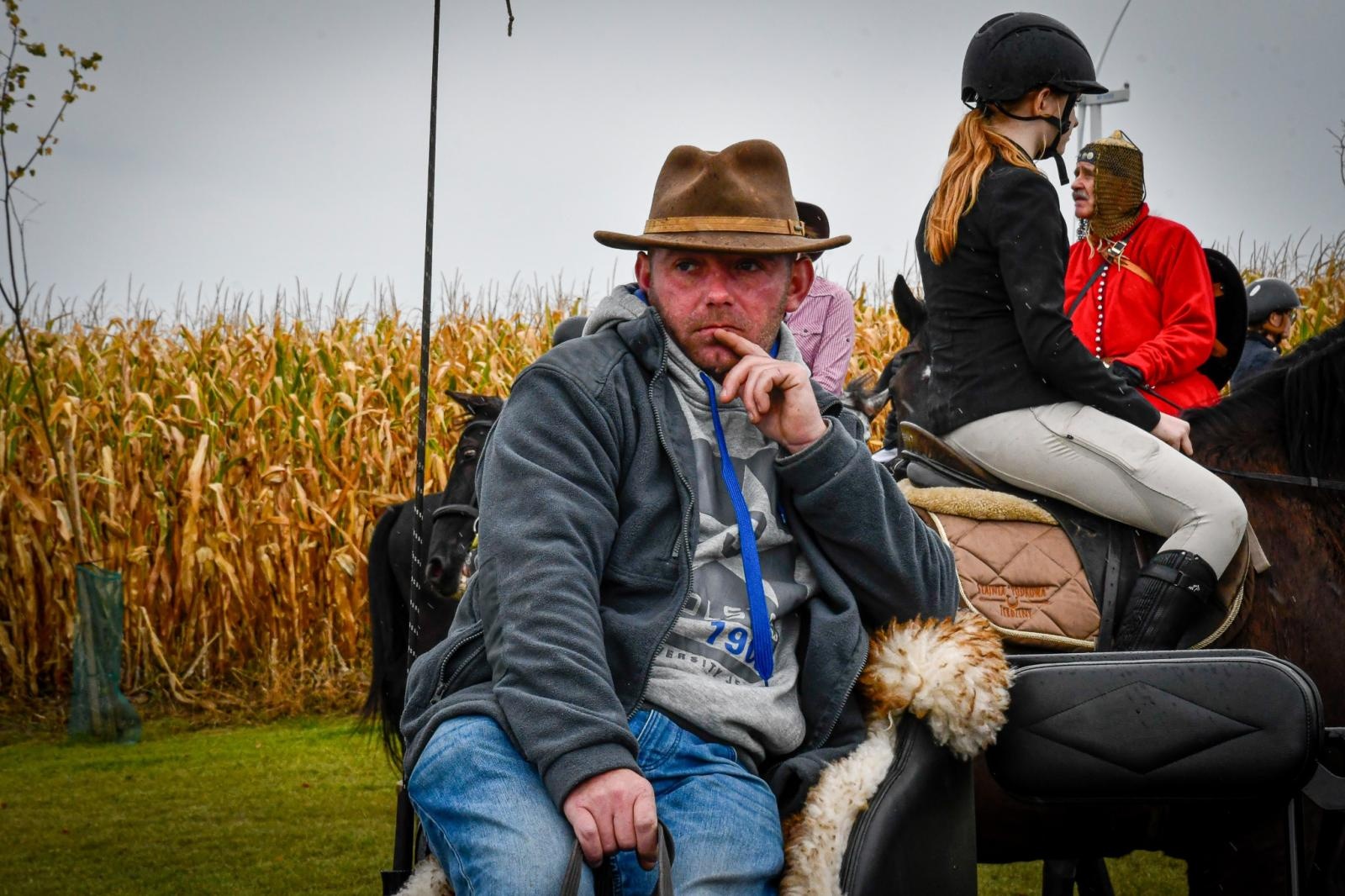 Zdjęcie w galerii na portalu naszraciborz.pl: Natalia Rzerzacz zwyciężczynią pogoni za lisem podczas hubertusa w Żerdzinach [FOTO i WIDEO] wiadomości z regionu