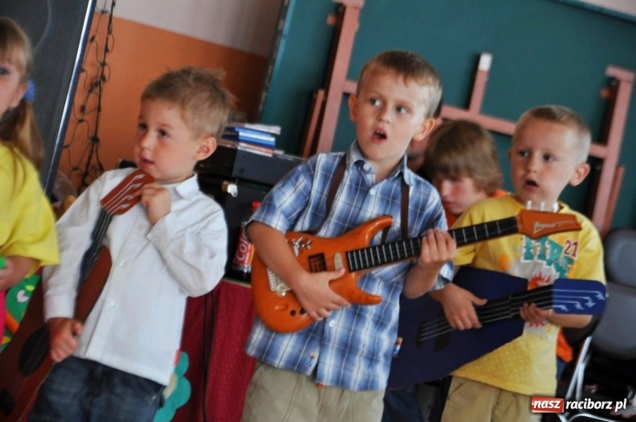 Zdjęcie w galerii na portalu naszraciborz.pl: Festyn rodzinny w Bojanowie wiadomości z regionu