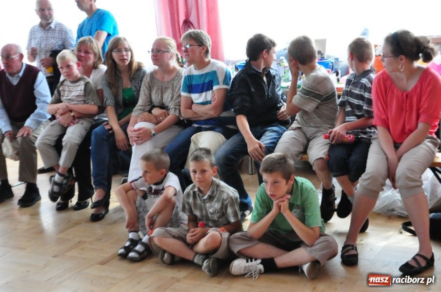 Zdjęcie w galerii na portalu naszraciborz.pl: Festyn rodzinny w Bojanowie wiadomości z regionu