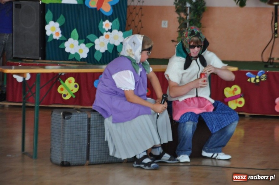 Zdjęcie w galerii na portalu naszraciborz.pl: Festyn rodzinny w Bojanowie wiadomości z regionu