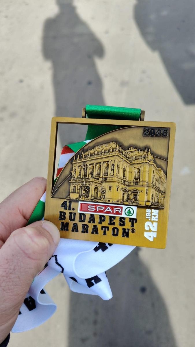 Zdjęcie w galerii na portalu naszraciborz.pl: Damian Gajda z EasyRun Racibórz z rewelacyjnym wynikiem na maratonie w Budapeszcie! wiadomości z regionu