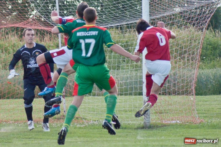 Zdjęcie w galerii na portalu naszraciborz.pl: Cyprzanów pokonał Odrę wiadomości z regionu