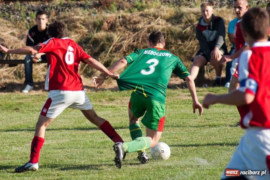 Zdjęcie w galerii na portalu naszraciborz.pl: Cyprzanów pokonał Odrę wiadomości z regionu