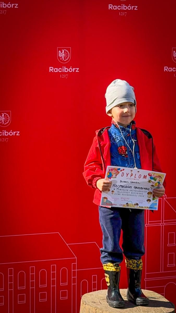 Zdjęcie w galerii na portalu naszraciborz.pl: Wyłoniono najlepszego grzybiarza Ziemi Raciborskiej 2026. Zawodnicy ruszyli do lasu wąskotorówką wiadomości z regionu