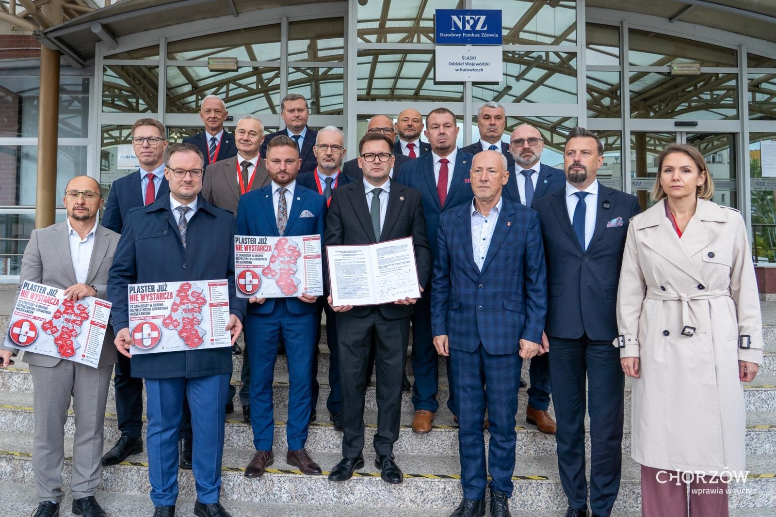 Zdjęcie w galerii na portalu naszraciborz.pl: Protest śląskich samorządowców. W tle pogarszająca się kondycja szpitali wiadomości z regionu
