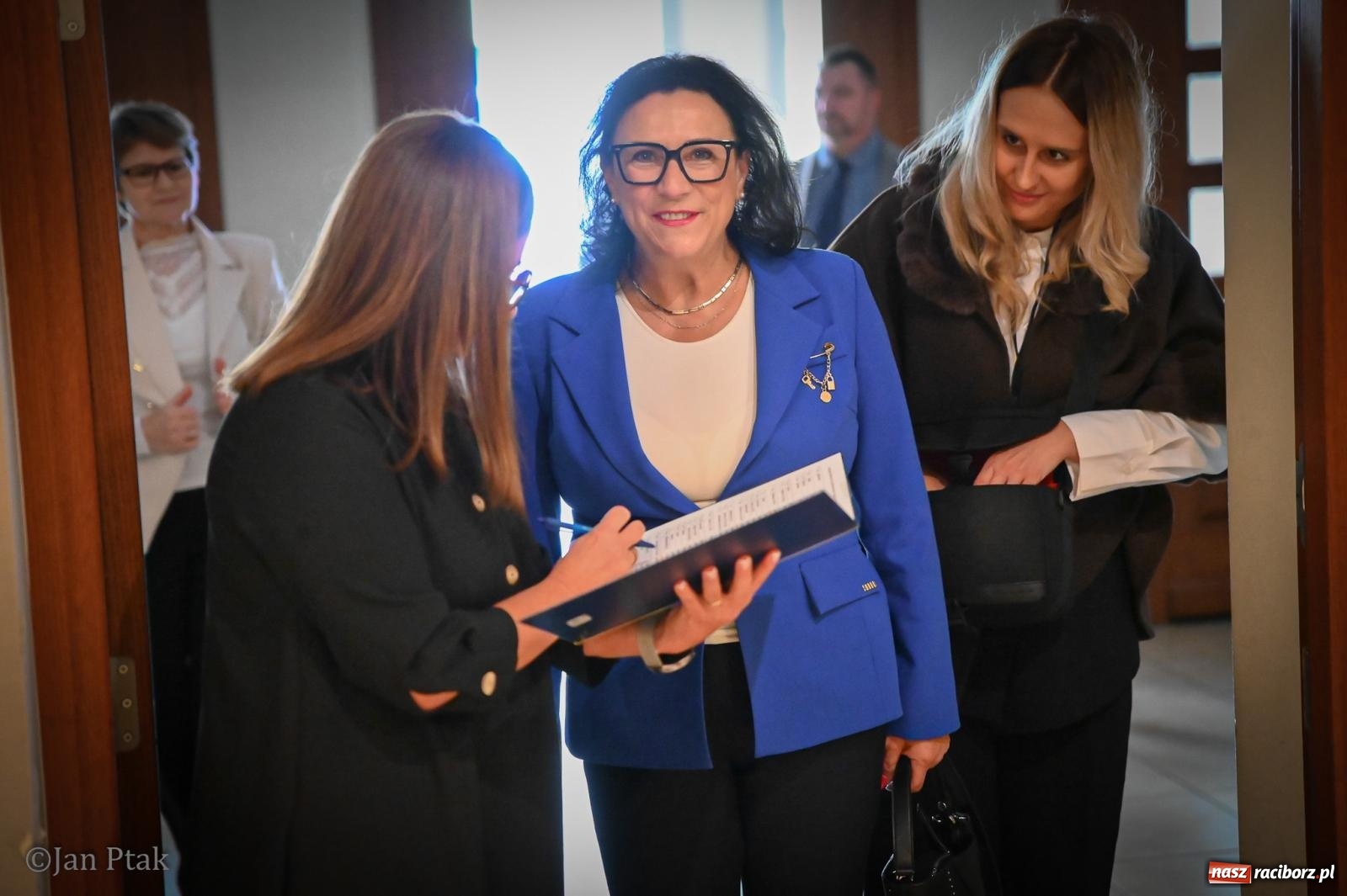 Zdjęcie w galerii na portalu naszraciborz.pl: Musi być inaczej, jeśli ma być lepiej. Raciborska uczelnia wkroczyła w nowy rok akademicki wiadomości z regionu
