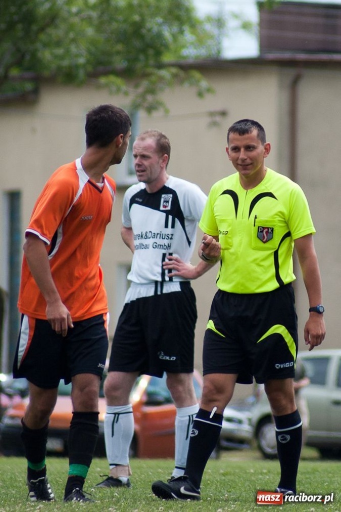 Zdjęcie w galerii na portalu naszraciborz.pl: Naprz&oacute;d Borucin na dziesiątkę wiadomości z regionu