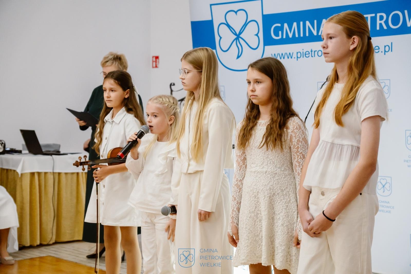 Zdjęcie w galerii na portalu naszraciborz.pl: Nagrody Wójta Gminy Pietrowice Wielkie dla nauczycieli i dyrektorów. Kto został wyróżniony? wiadomości z regionu