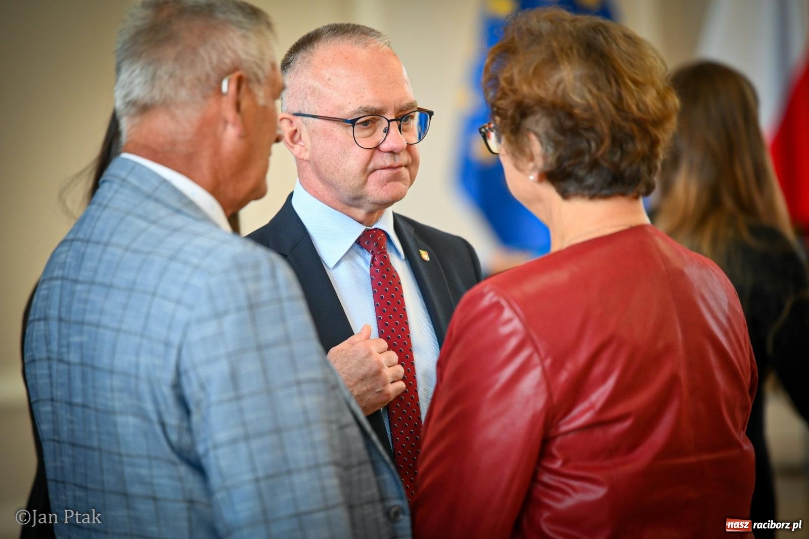 Zdjęcie w galerii na portalu naszraciborz.pl: Powiatowy Dzień Edukacji Narodowej w Raciborzu. Dwudziestu wyróżnionych pedagogów wiadomości z regionu