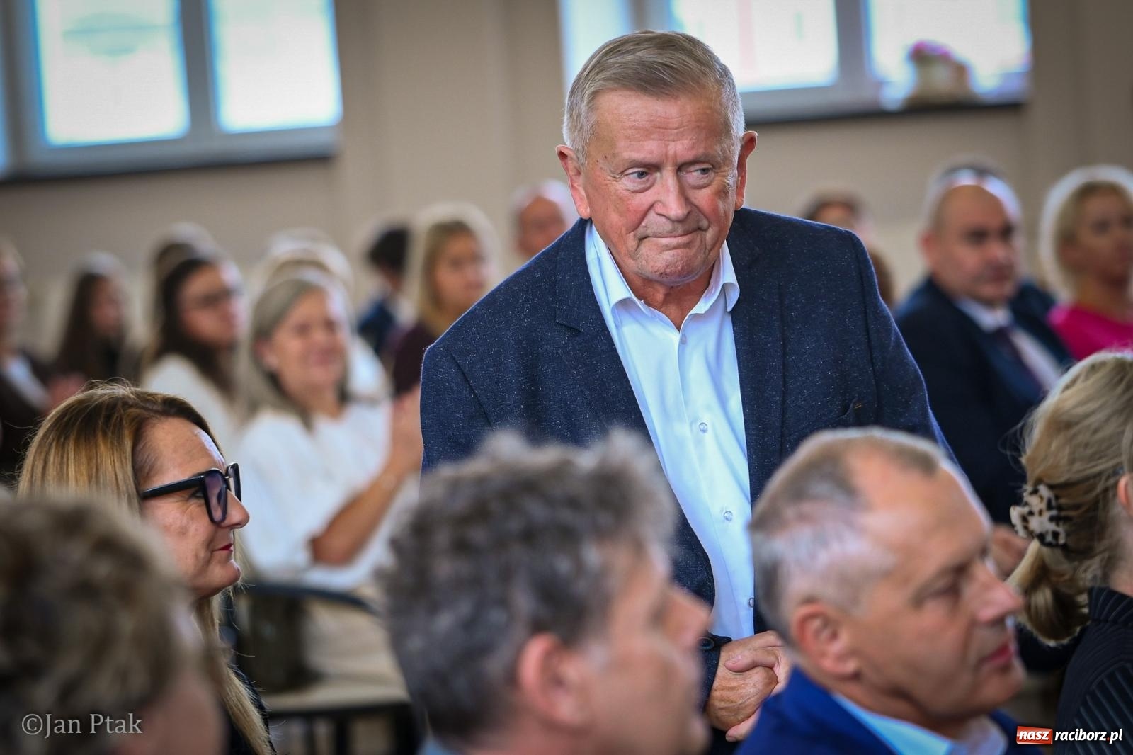 Zdjęcie w galerii na portalu naszraciborz.pl: Powiatowy Dzień Edukacji Narodowej w Raciborzu. Dwudziestu wyróżnionych pedagogów wiadomości z regionu