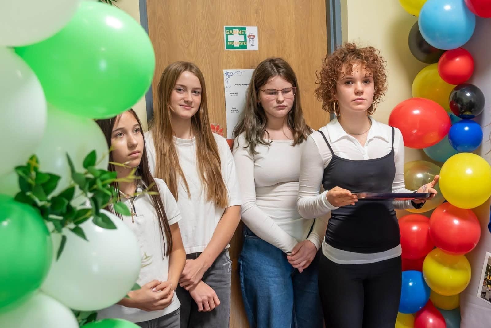 Zdjęcie w galerii na portalu naszraciborz.pl: Nowoczesna pracownia informatyczno-językowa w szkole w Bieńkowicach. Wyposażenie kosztowało 40 tys. zł wiadomości z regionu