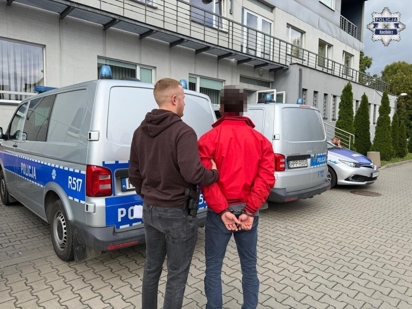 Zdjęcie w galerii na portalu naszraciborz.pl: Akcja POSZUKIWANY w Raciborzu. Sześć osób zatrzymanych wiadomości z regionu