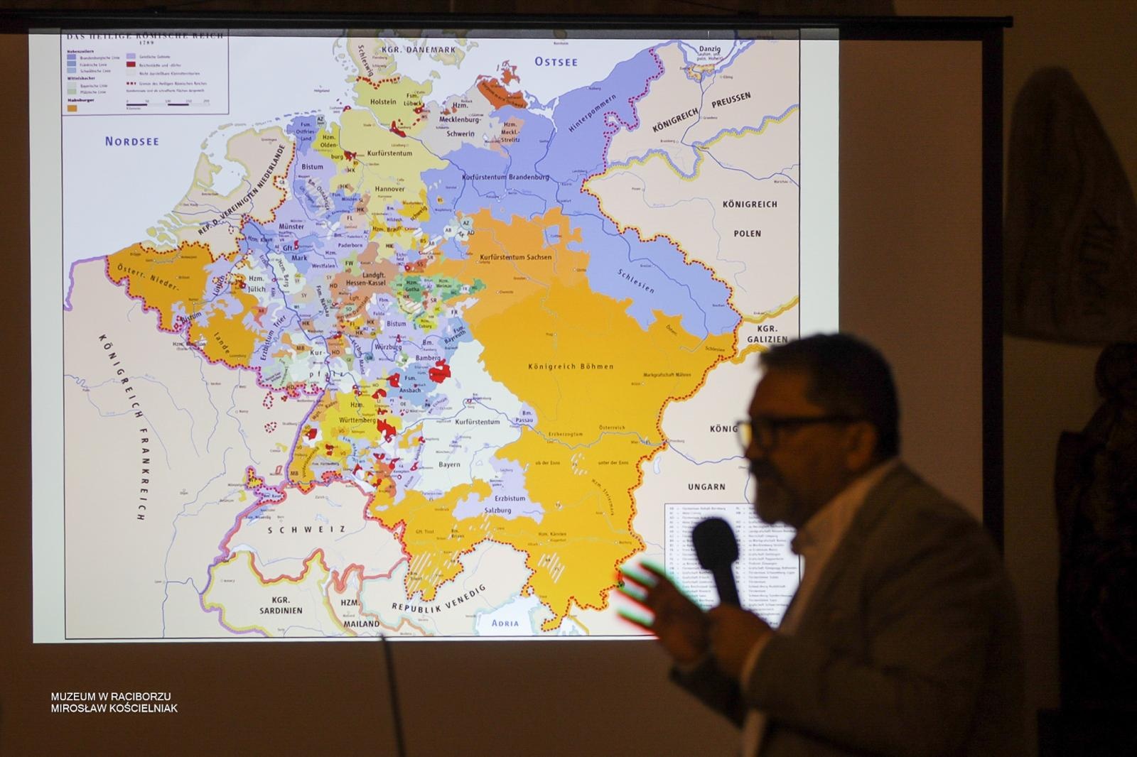 Zdjęcie w galerii na portalu naszraciborz.pl: Z Napoleonem i przeciw niemu. Wystawa o burzliwej epoce na Śląsku wiadomości z regionu