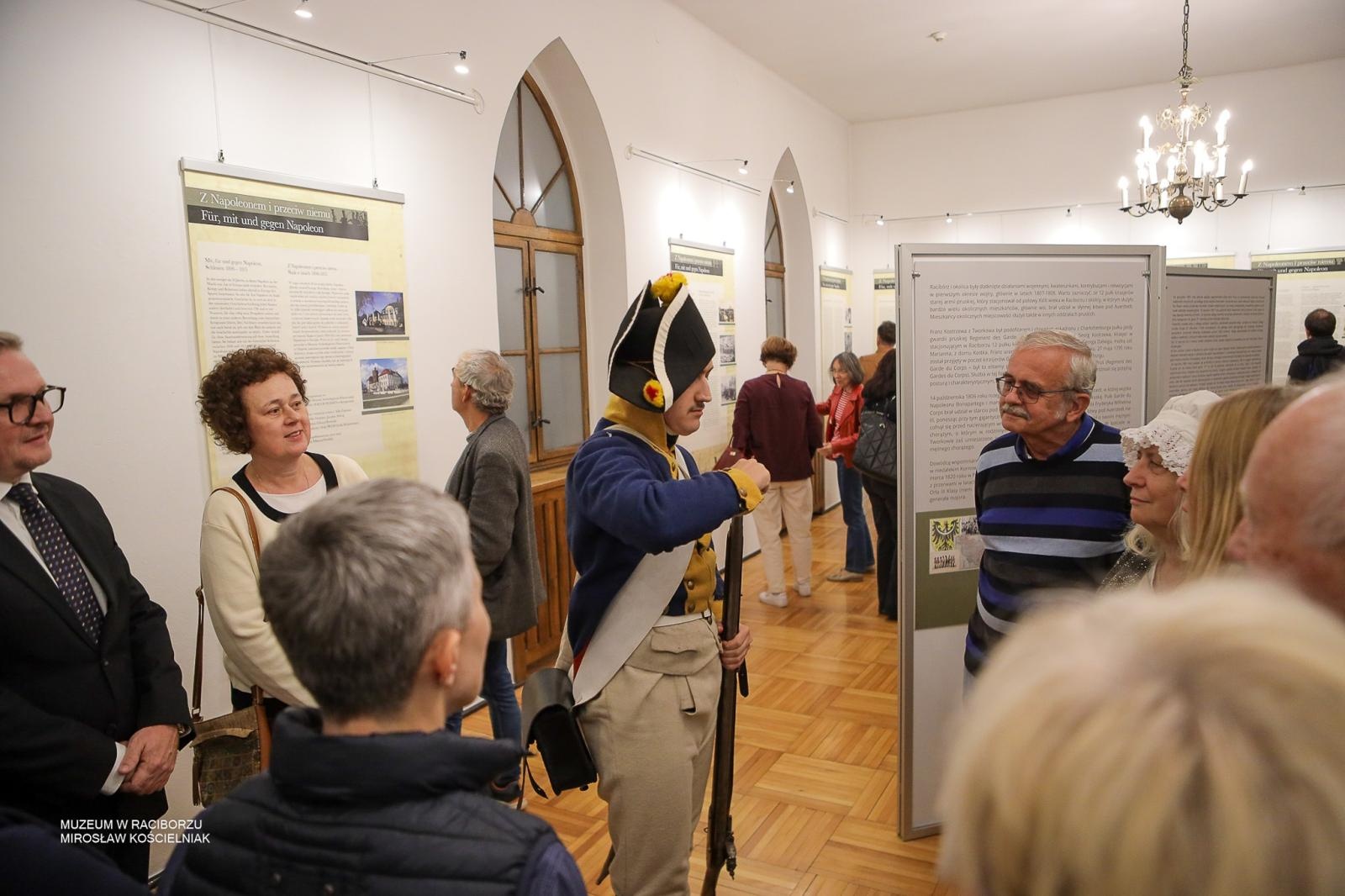 Zdjęcie w galerii na portalu naszraciborz.pl: Z Napoleonem i przeciw niemu. Wystawa o burzliwej epoce na Śląsku wiadomości z regionu
