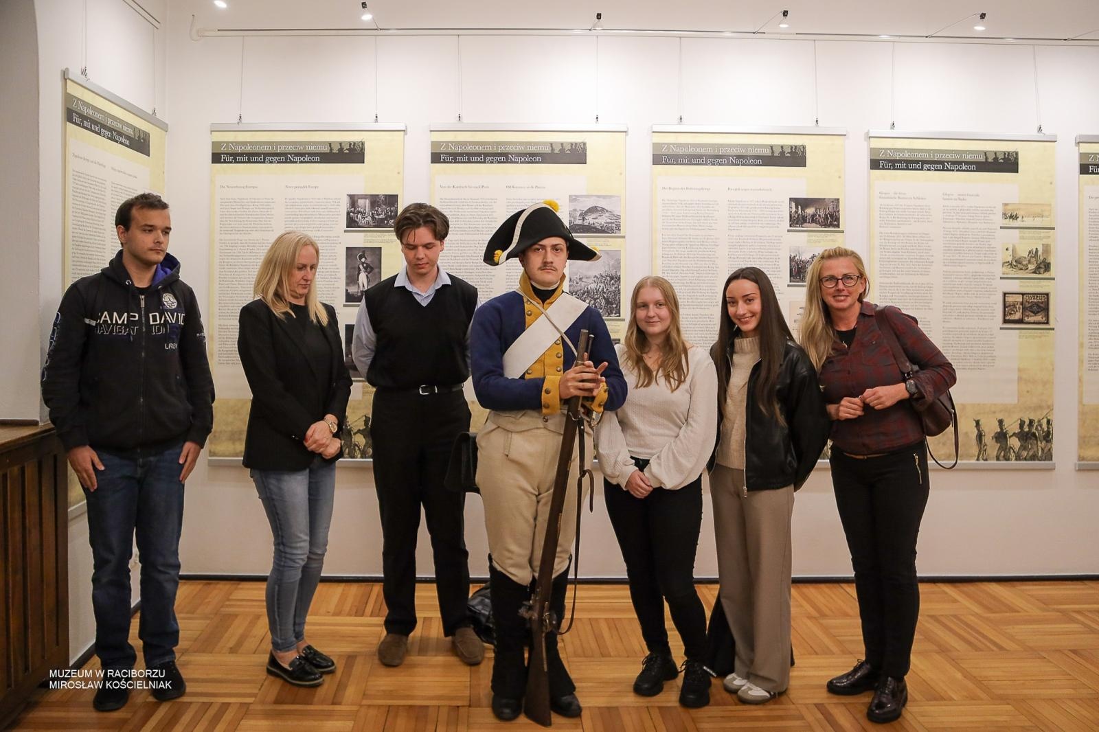 Zdjęcie w galerii na portalu naszraciborz.pl: Z Napoleonem i przeciw niemu. Wystawa o burzliwej epoce na Śląsku wiadomości z regionu