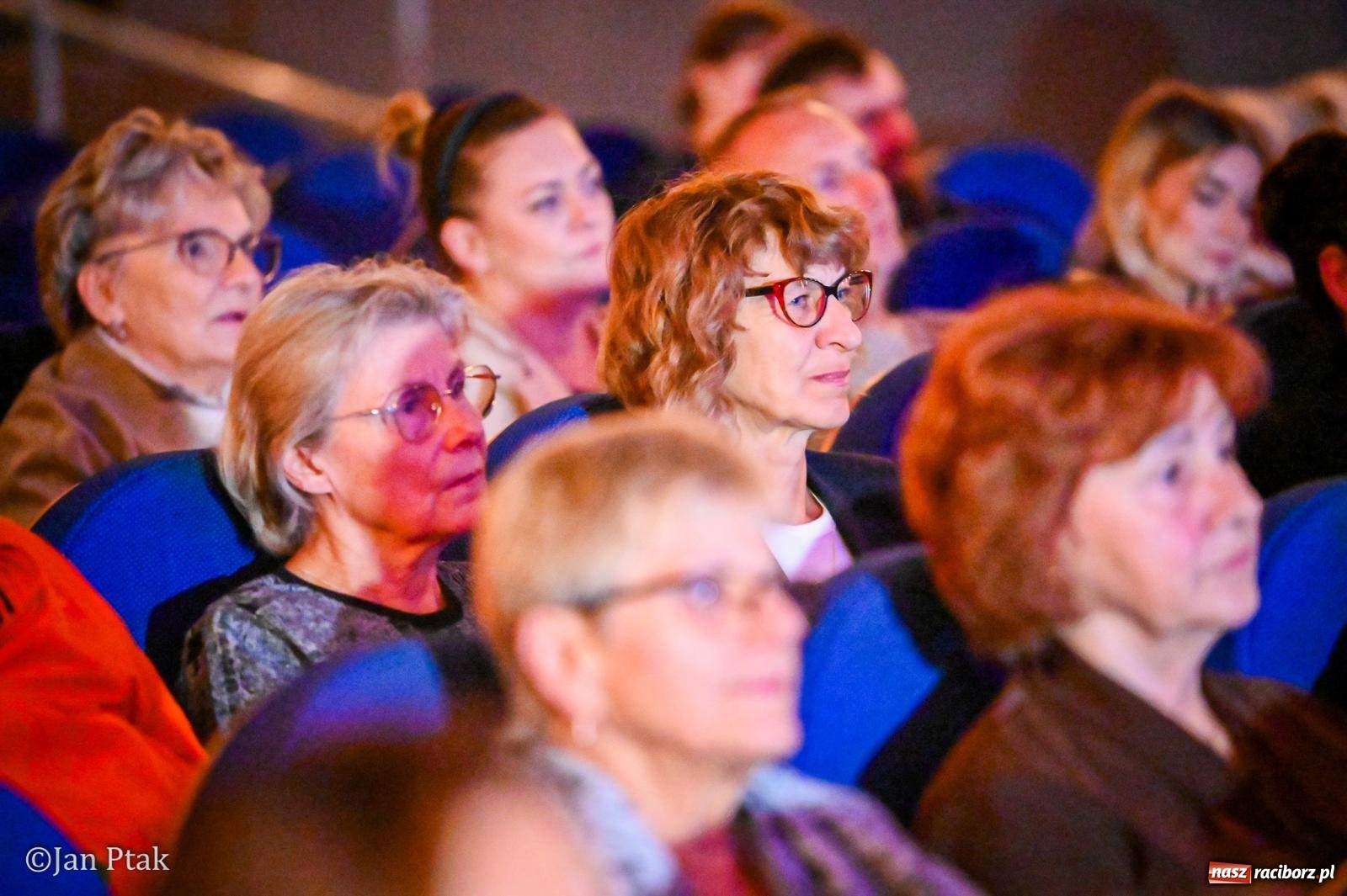 Zdjęcie w galerii na portalu naszraciborz.pl: Głosy dla Hospicjum i inauguracja Pól Nadziei. Muzyka połączyła się z pomocą potrzebującym [FOTO i WIDEO] wiadomości z regionu