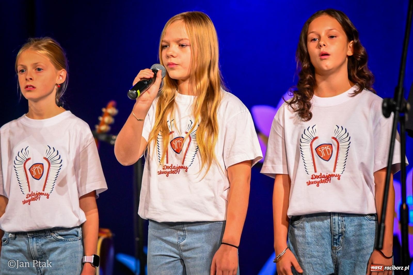 Zdjęcie w galerii na portalu naszraciborz.pl: Głosy dla Hospicjum i inauguracja Pól Nadziei. Muzyka połączyła się z pomocą potrzebującym [FOTO i WIDEO] wiadomości z regionu