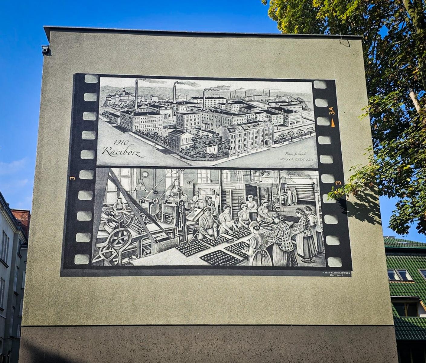 Zdjęcie w galerii na portalu naszraciborz.pl: Czekoladowa historia Raciborza na nowym muralu. Ślad po fabryce rodziny Sobtzick wiadomości z regionu