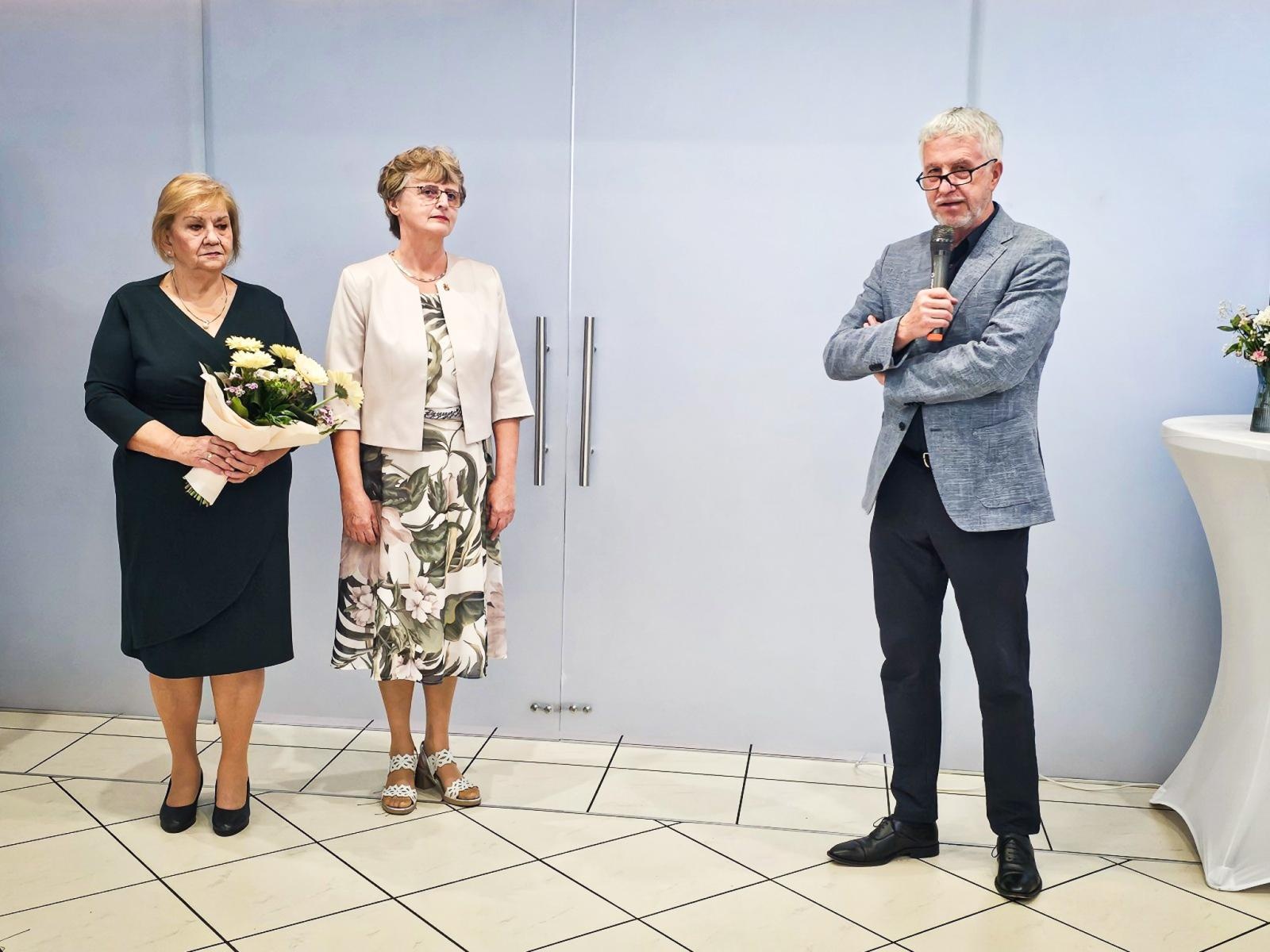Zdjęcie w galerii na portalu naszraciborz.pl: Emerytowani nauczyciele z ZNP świętowali Dzień Edukacji Narodowej wiadomości z regionu
