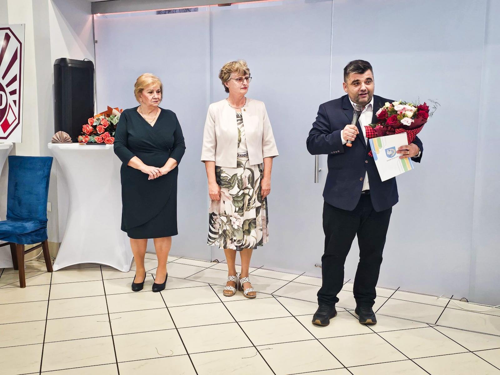 Zdjęcie w galerii na portalu naszraciborz.pl: Emerytowani nauczyciele z ZNP świętowali Dzień Edukacji Narodowej wiadomości z regionu