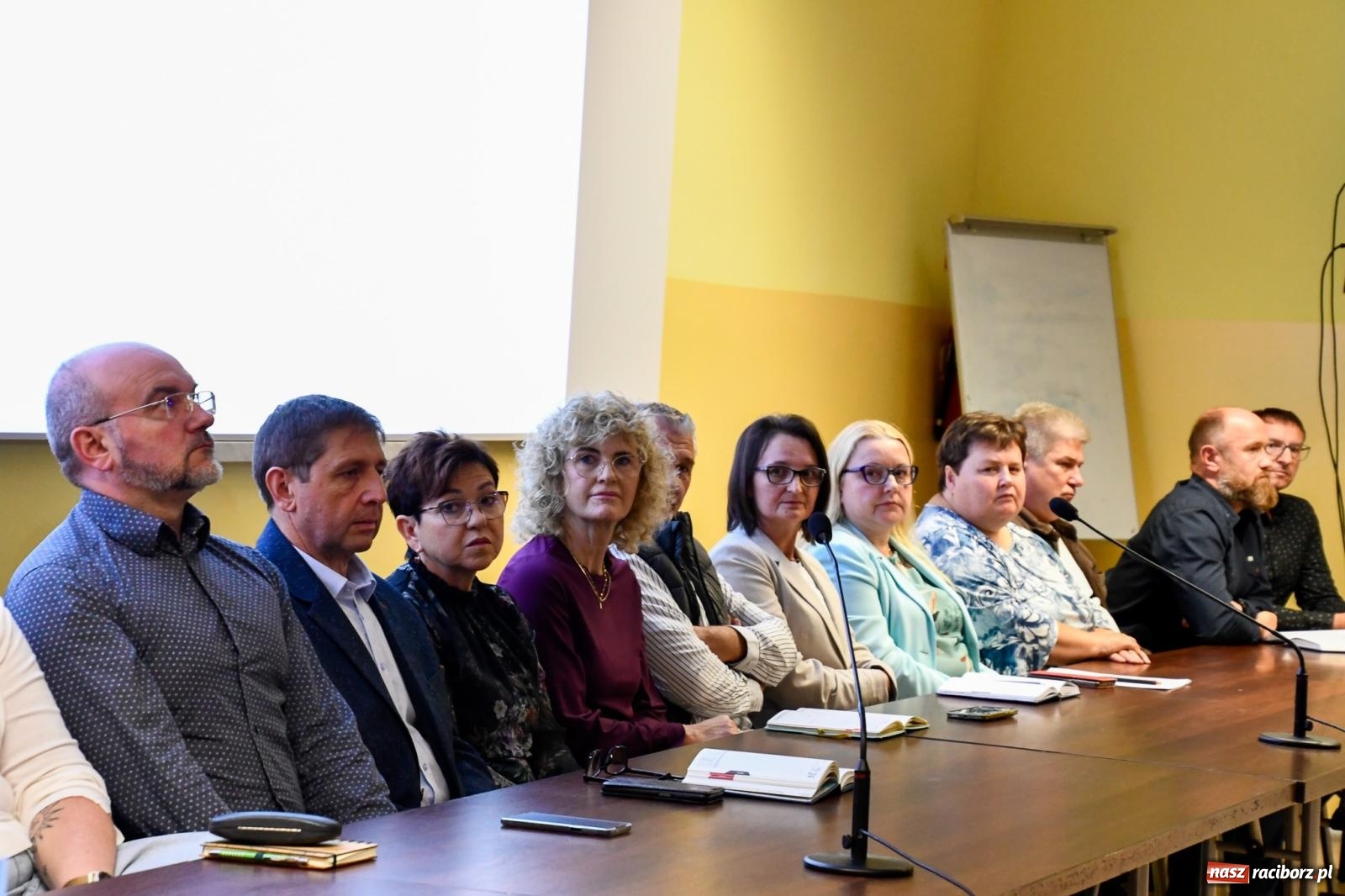 Zdjęcie w galerii na portalu naszraciborz.pl: Pietrowice Wielkie nie chcą być dzielnicą Raciborza. Będzie referendum w sprawie praw miejskich wiadomości z regionu