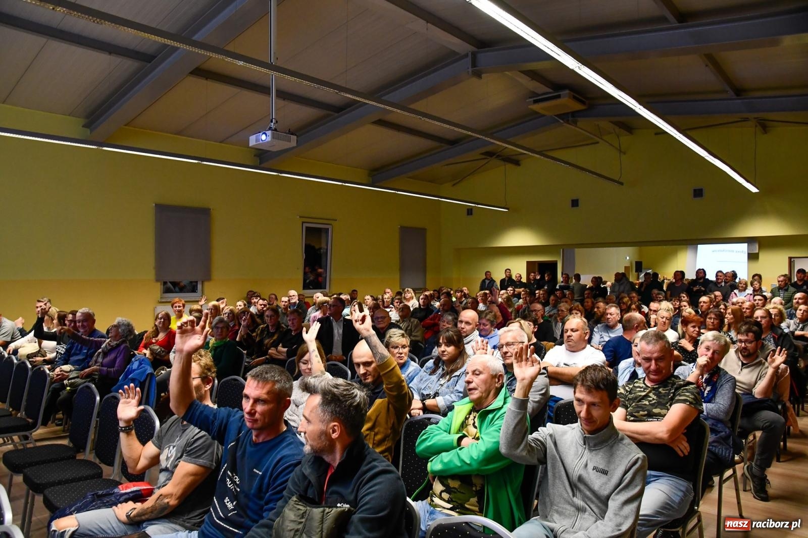 Zdjęcie w galerii na portalu naszraciborz.pl: Pietrowice Wielkie nie chcą być dzielnicą Raciborza. Będzie referendum w sprawie praw miejskich wiadomości z regionu