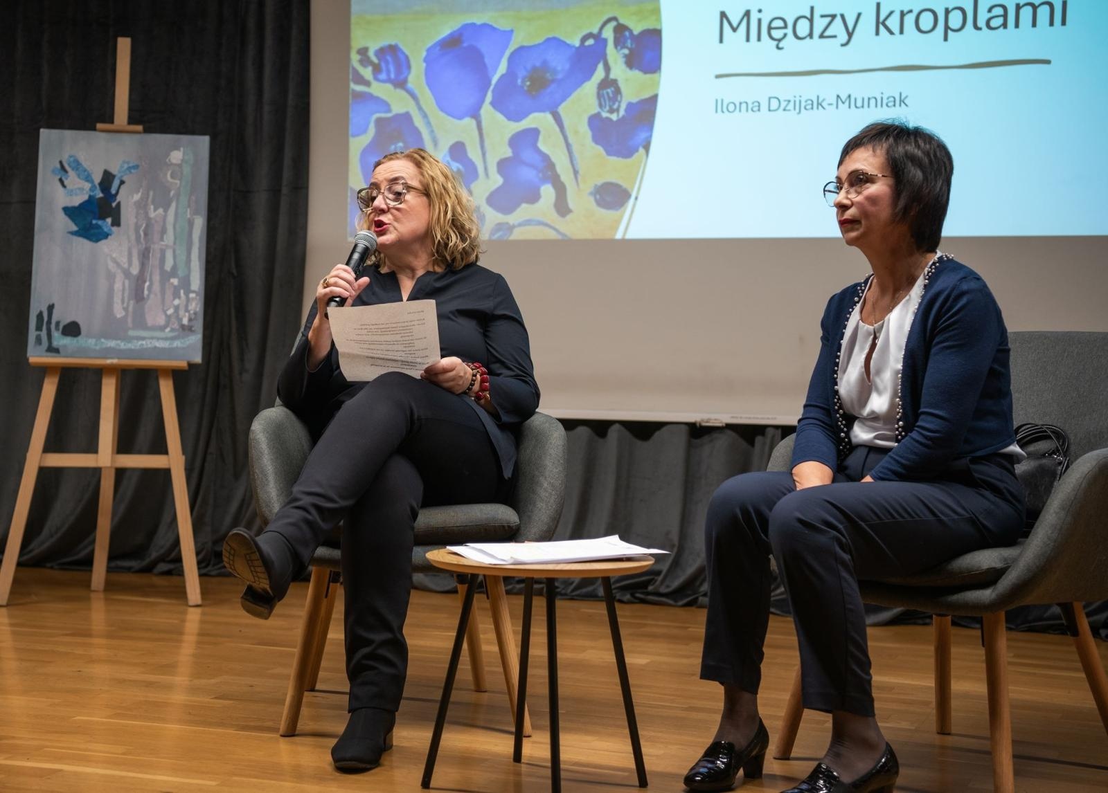 Zdjęcie w galerii na portalu naszraciborz.pl: Raciborski wieczór wspomnień. Poezja i malarstwo na Zamku Piastowskim wiadomości z regionu