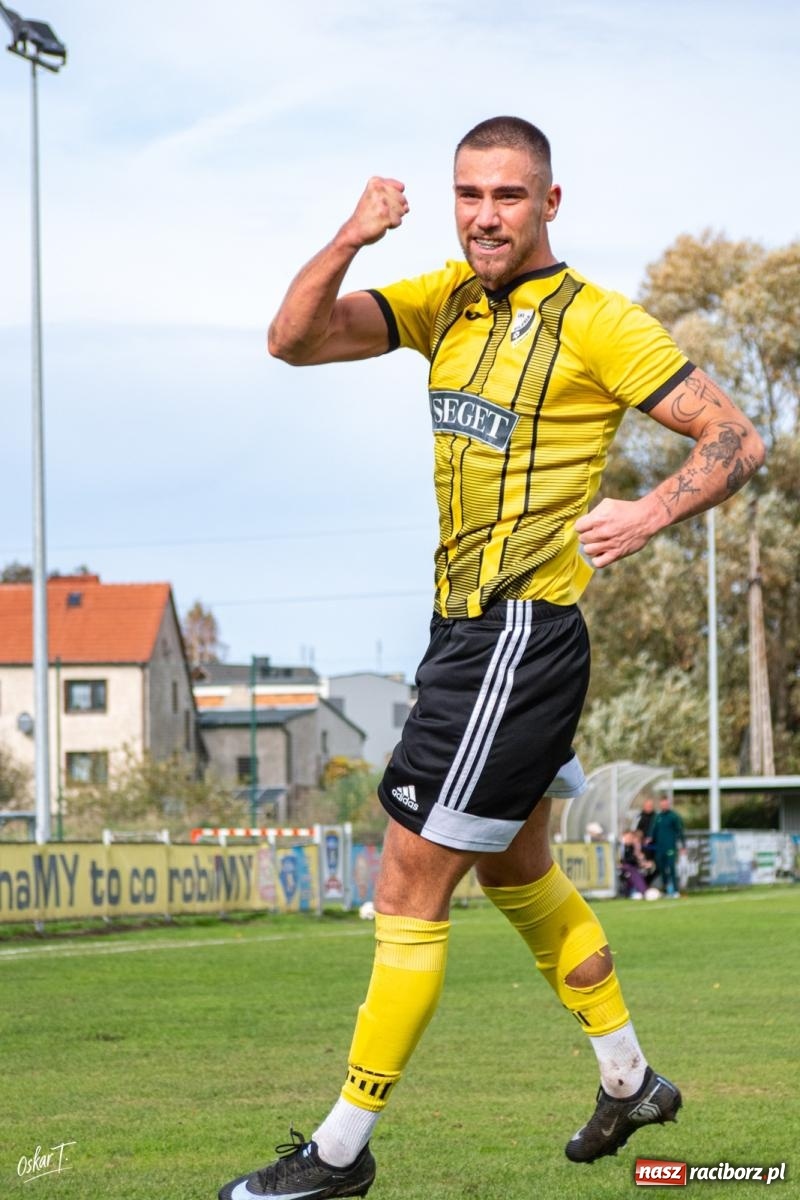 Zdjęcie w galerii na portalu naszraciborz.pl: Sześć goli przy Sportowej. Lubomia nie miała litości dla Nędzy [FOTO] wiadomości z regionu