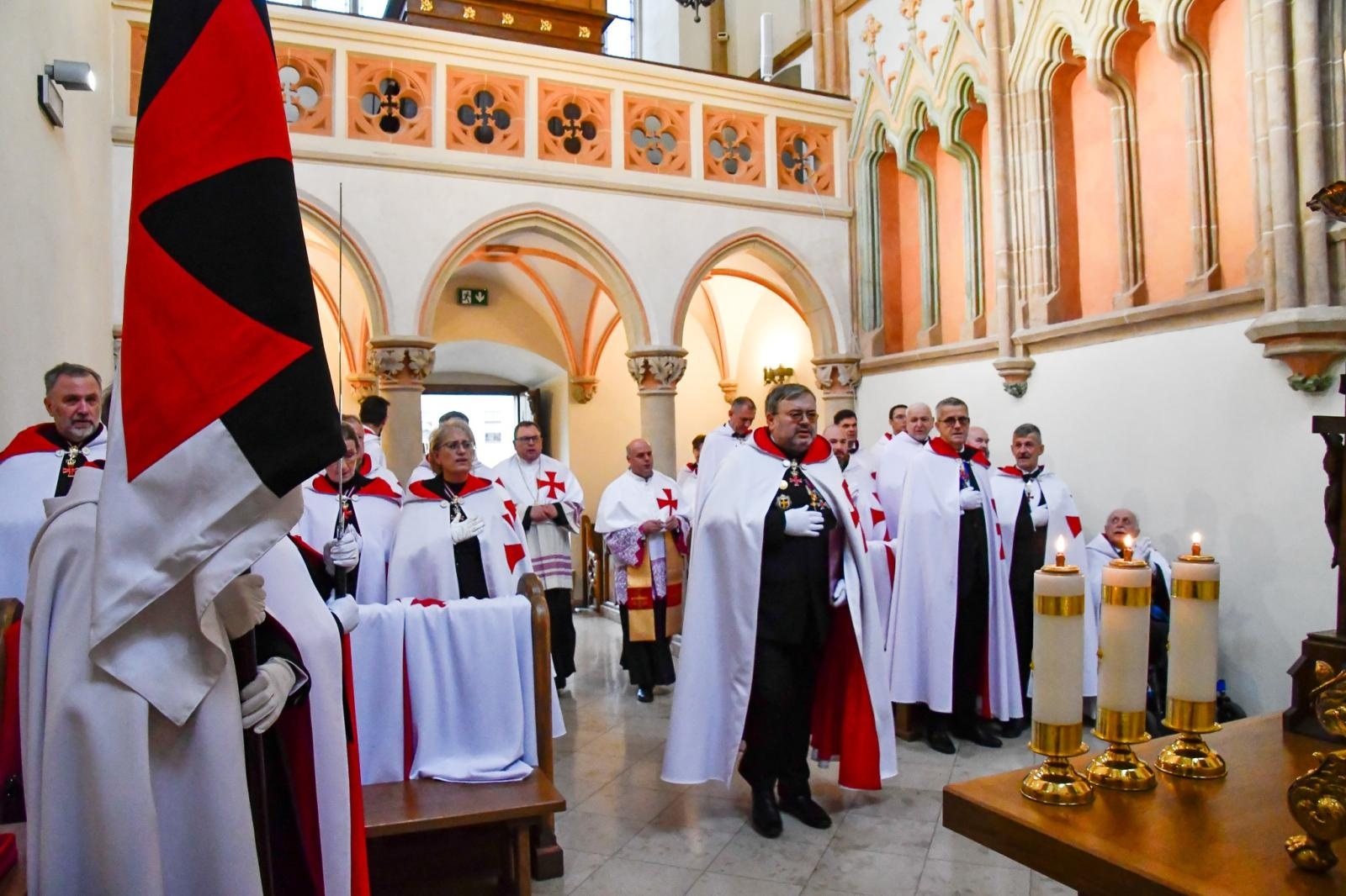 Zdjęcie w galerii na portalu naszraciborz.pl: 800 lat templariuszy w Polsce. Jubileuszowy konwent w Raciborzu i Rudach [FOTO i WIDEO] wiadomości z regionu