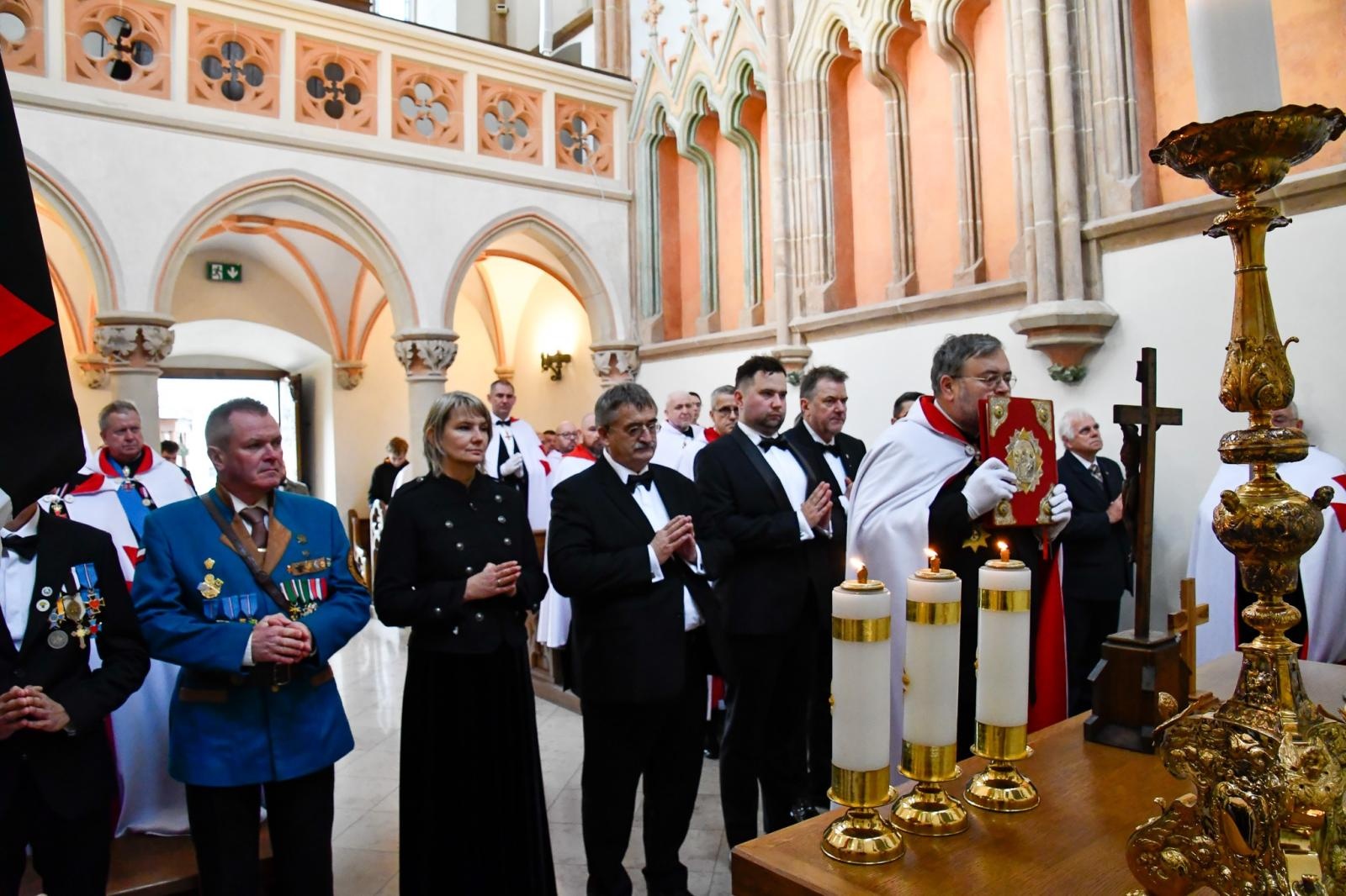 Zdjęcie w galerii na portalu naszraciborz.pl: 800 lat templariuszy w Polsce. Jubileuszowy konwent w Raciborzu i Rudach [FOTO i WIDEO] wiadomości z regionu
