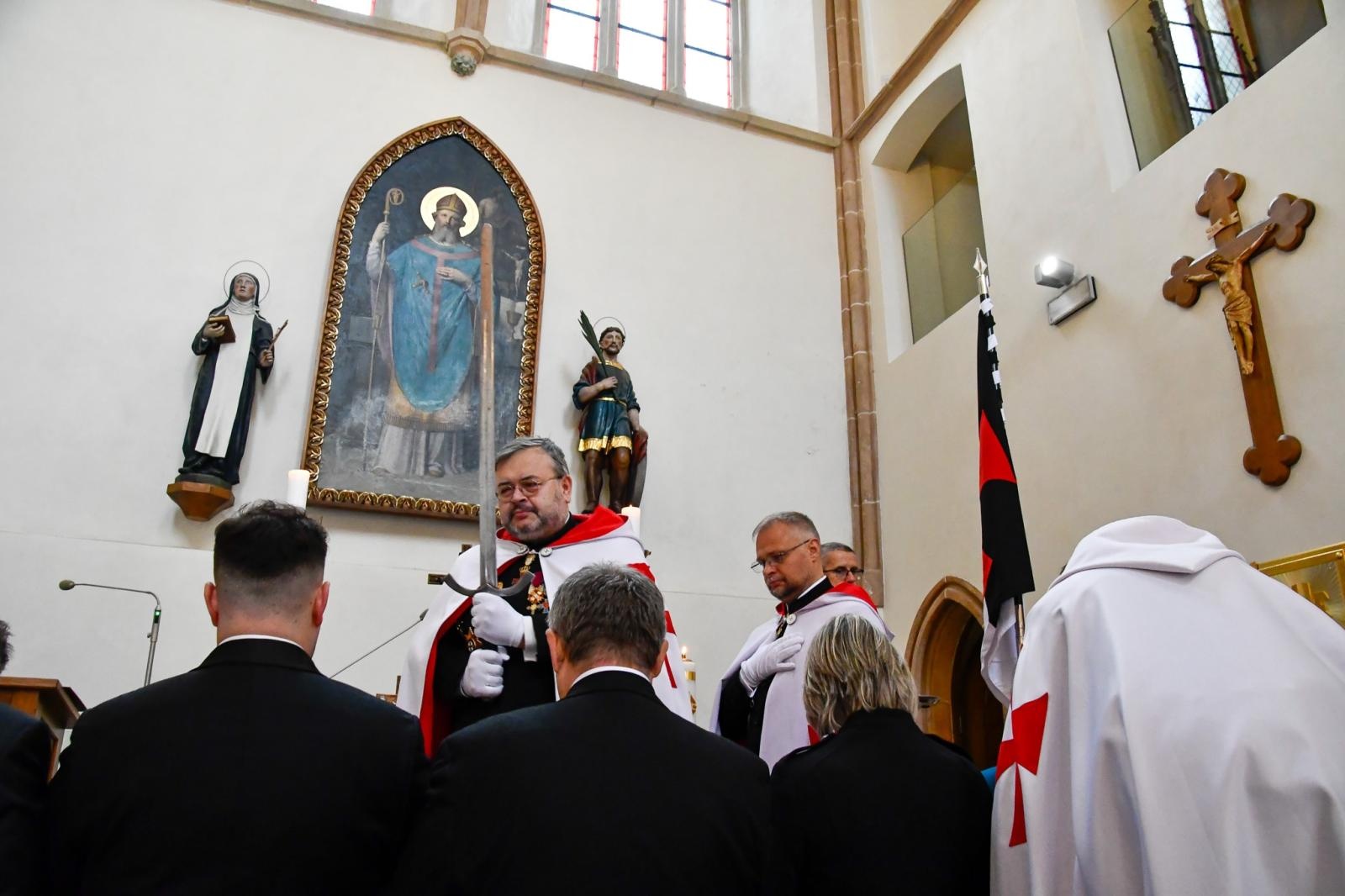 Zdjęcie w galerii na portalu naszraciborz.pl: 800 lat templariuszy w Polsce. Jubileuszowy konwent w Raciborzu i Rudach [FOTO i WIDEO] wiadomości z regionu