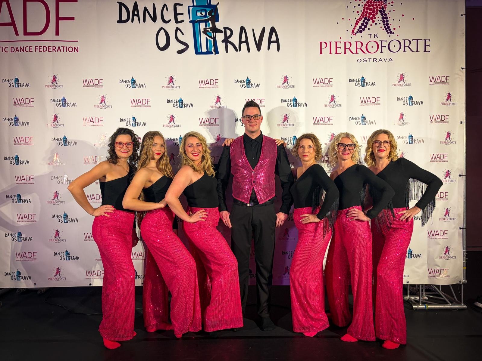 Zdjęcie w galerii na portalu naszraciborz.pl: Skaza zdominowała DANCE OSTRAVA. Puchar Świata i medale Mistrzostw Świata dla tancerzy z Raciborza wiadomości z regionu