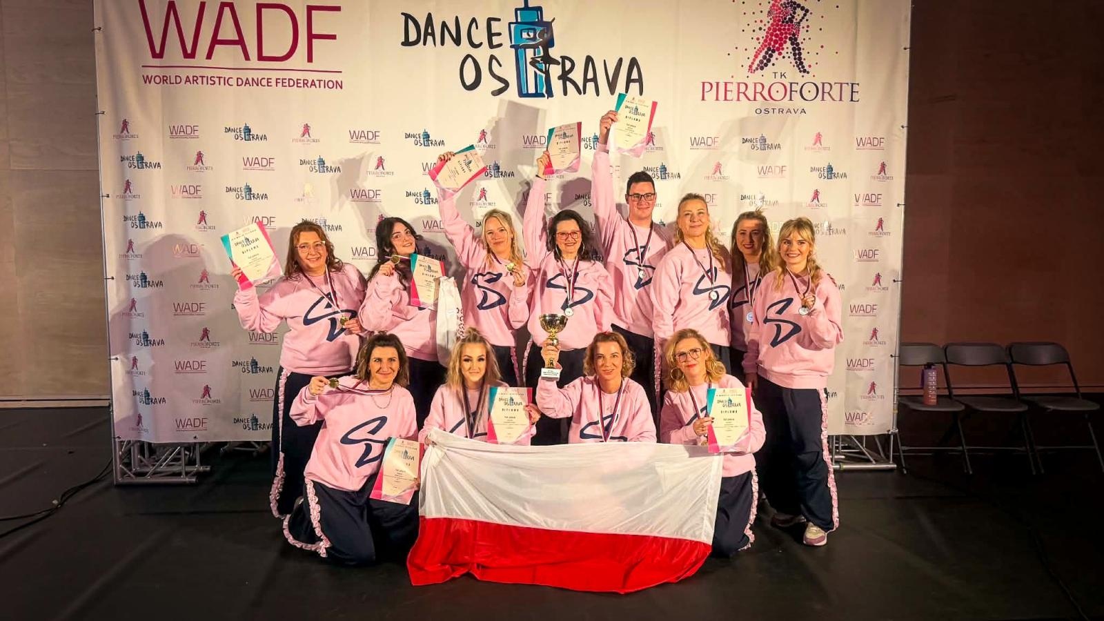 Zdjęcie w galerii na portalu naszraciborz.pl: Skaza zdominowała DANCE OSTRAVA. Puchar Świata i medale Mistrzostw Świata dla tancerzy z Raciborza wiadomości z regionu