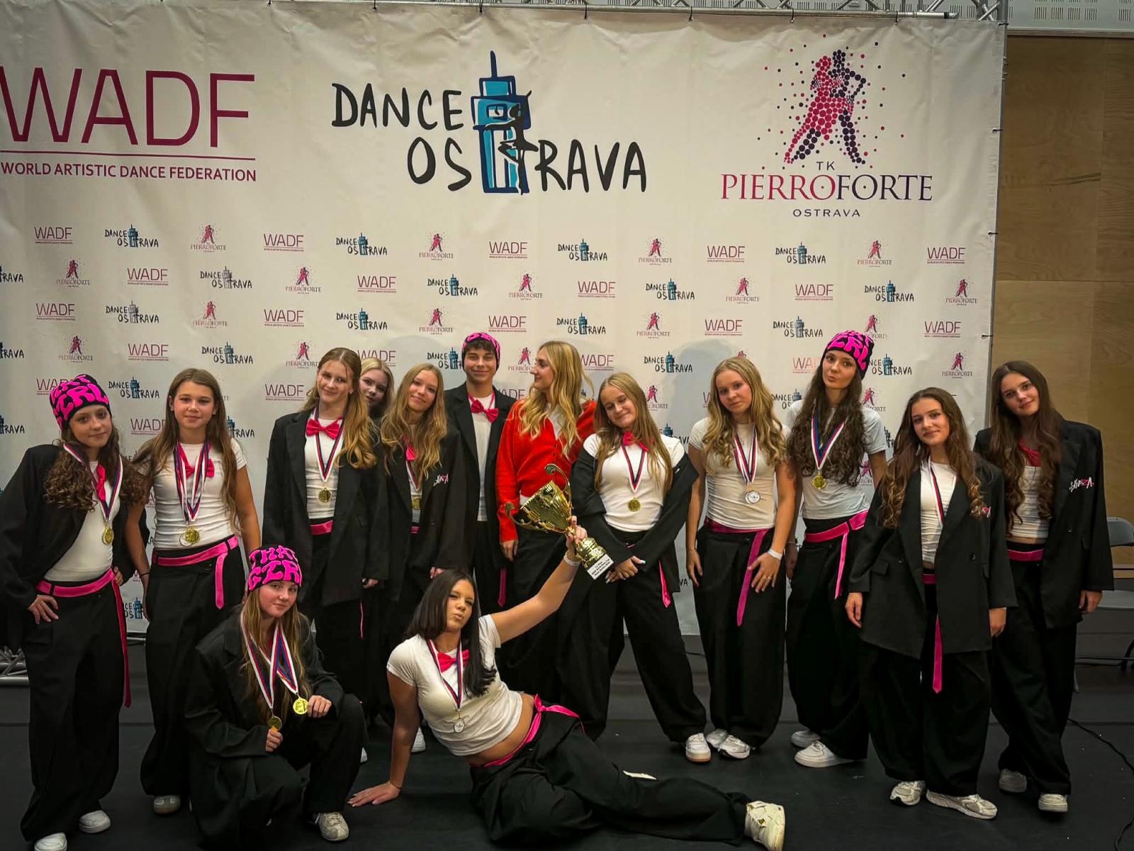 Zdjęcie w galerii na portalu naszraciborz.pl: Skaza zdominowała DANCE OSTRAVA. Puchar Świata i medale Mistrzostw Świata dla tancerzy z Raciborza wiadomości z regionu