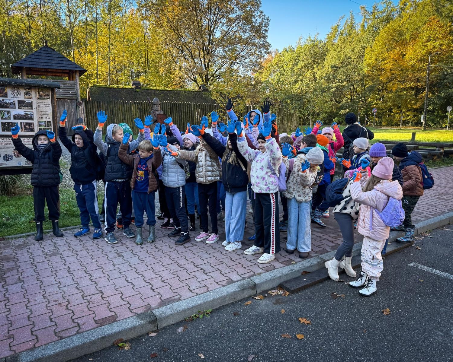 Zdjęcie w galerii na portalu naszraciborz.pl: 5000 krokusów wyrośnie na wiosnę w Arboretum Bramy Morawskiej w Raciborzu wiadomości z regionu