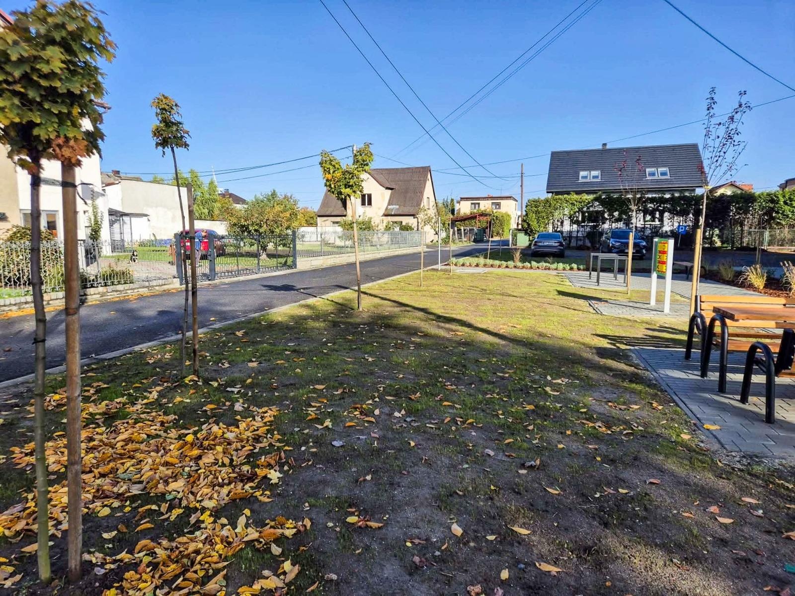Zdjęcie w galerii na portalu naszraciborz.pl: Nowe zagospodarowanie przestrzeni publicznej w Bojanowie. Inwestycja za ponad 97 tys. zł wiadomości z regionu