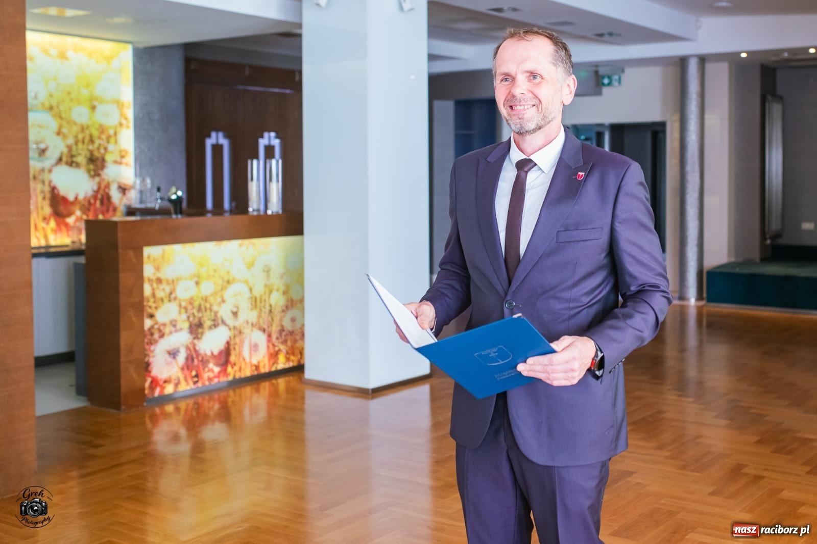 Zdjęcie w galerii na portalu naszraciborz.pl: Zakochać się, to nie sztuka. Sztuką jest wytrwać w tej miłości. Jubileusze małżeńskie w Krzanowicach [FOTO] wiadomości z regionu