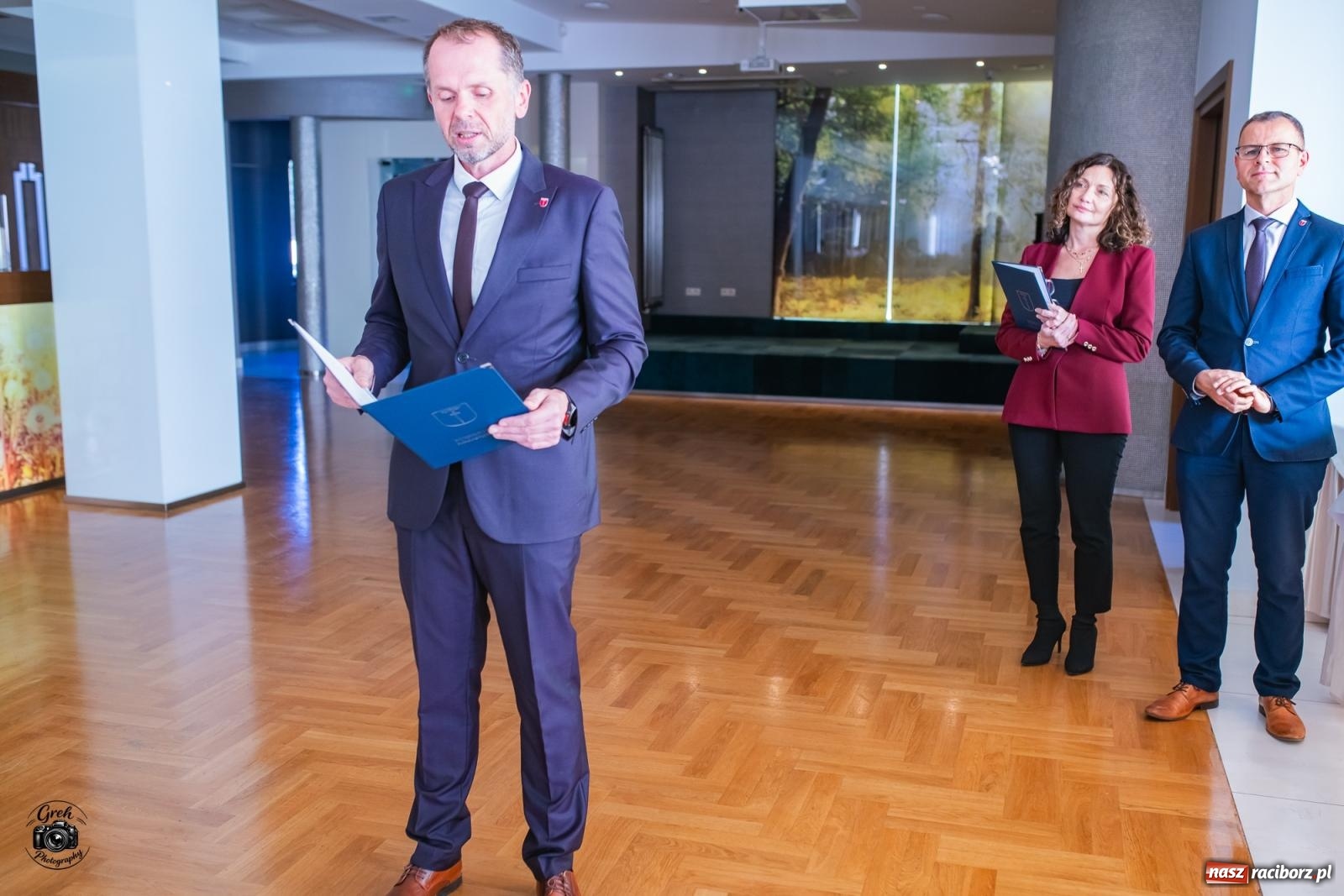 Zdjęcie w galerii na portalu naszraciborz.pl: Zakochać się, to nie sztuka. Sztuką jest wytrwać w tej miłości. Jubileusze małżeńskie w Krzanowicach [FOTO] wiadomości z regionu