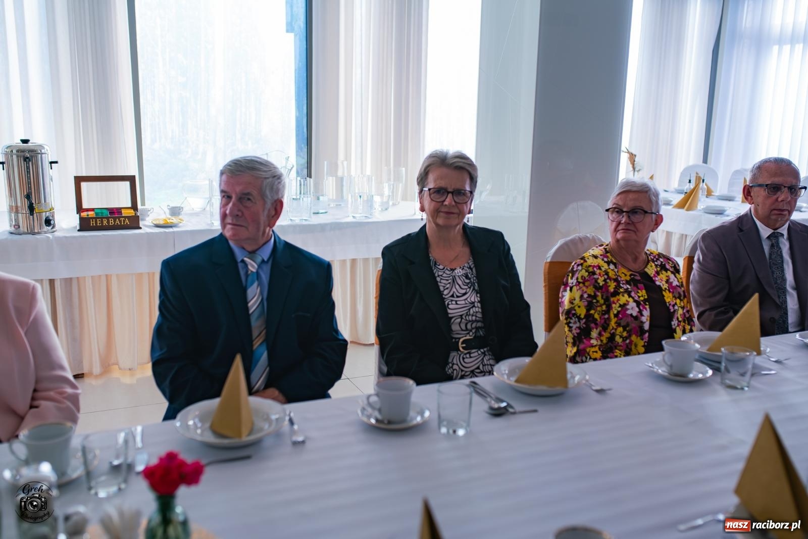 Zdjęcie w galerii na portalu naszraciborz.pl: Zakochać się, to nie sztuka. Sztuką jest wytrwać w tej miłości. Jubileusze małżeńskie w Krzanowicach [FOTO] wiadomości z regionu