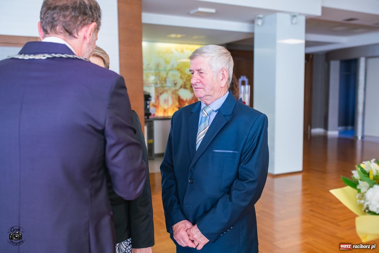 Zdjęcie w galerii na portalu naszraciborz.pl: Zakochać się, to nie sztuka. Sztuką jest wytrwać w tej miłości. Jubileusze małżeńskie w Krzanowicach [FOTO] wiadomości z regionu