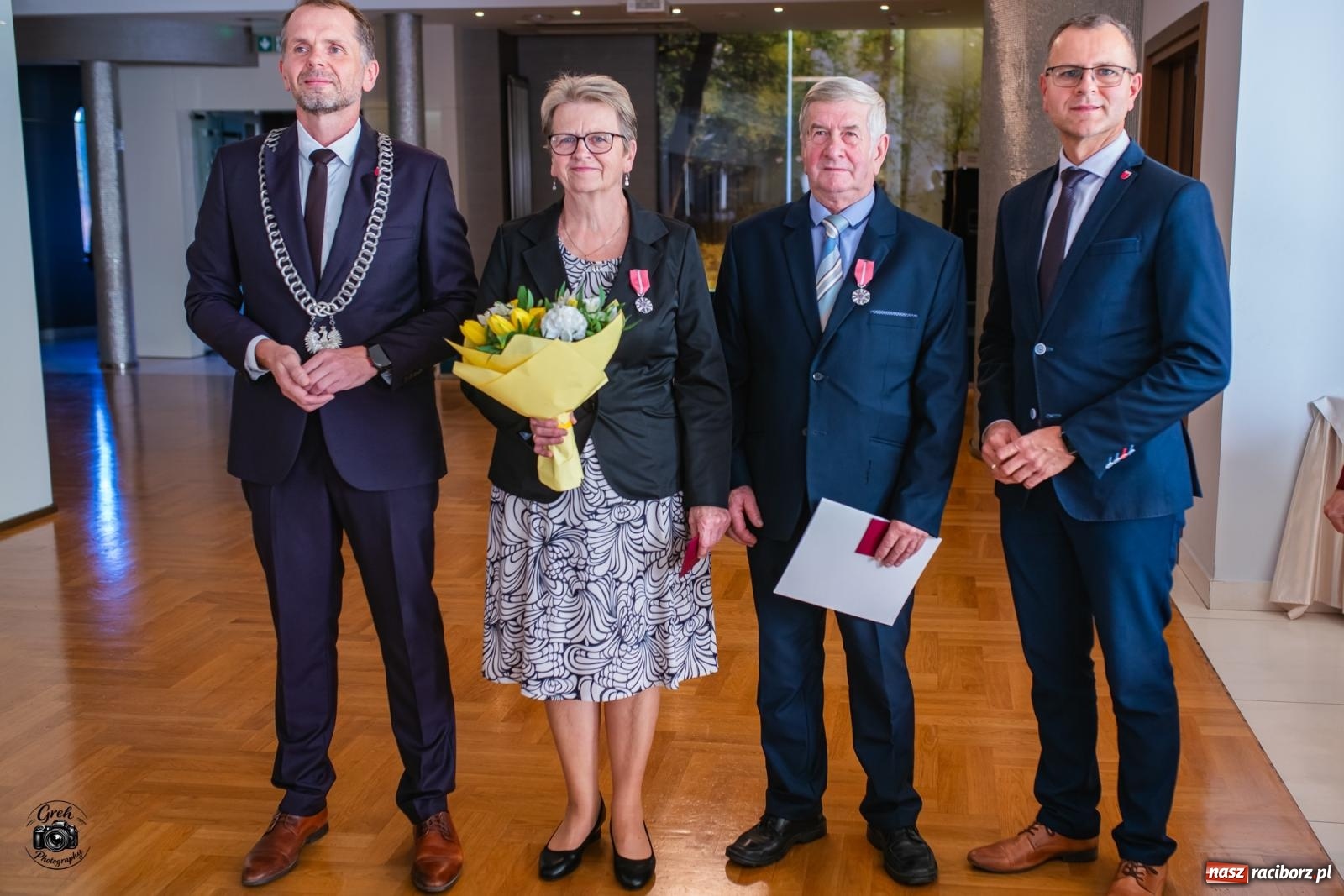 Zdjęcie w galerii na portalu naszraciborz.pl: Zakochać się, to nie sztuka. Sztuką jest wytrwać w tej miłości. Jubileusze małżeńskie w Krzanowicach [FOTO] wiadomości z regionu